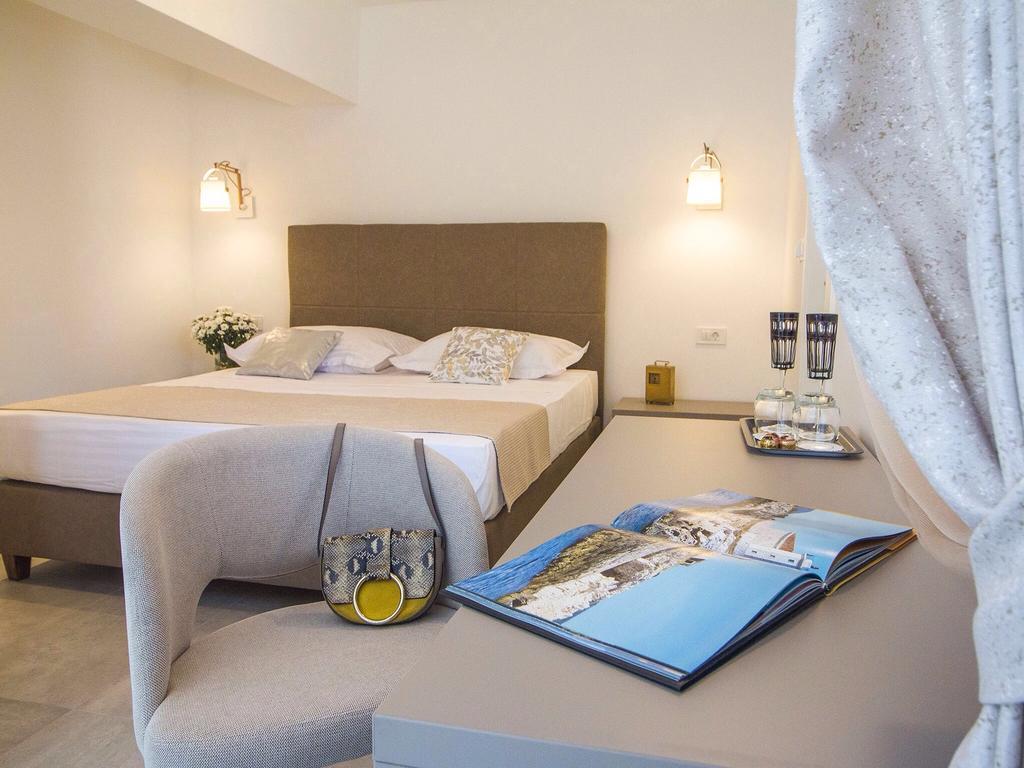 Luxury Rooms Pino Split Exterior photo